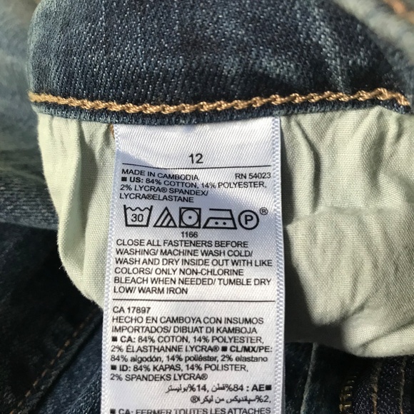 NEW OLD NAVY CURVY SKINNY  JEANS. size 12 38" L - Picture 4 of 5